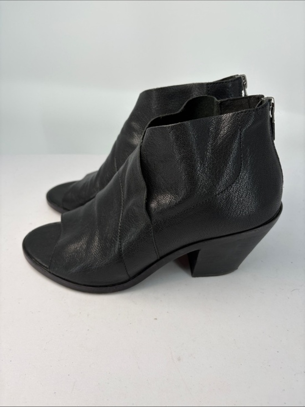 👘 Eileen Fisher Black Leather Open-Toe Ankle Boots